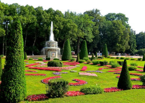 The formal, french-style gardens at Peterhof.
