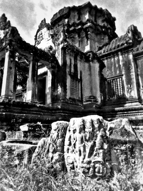 Angkor Wat (Photo credit: Jeff Linamen)