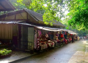Shopping village at Namuang.