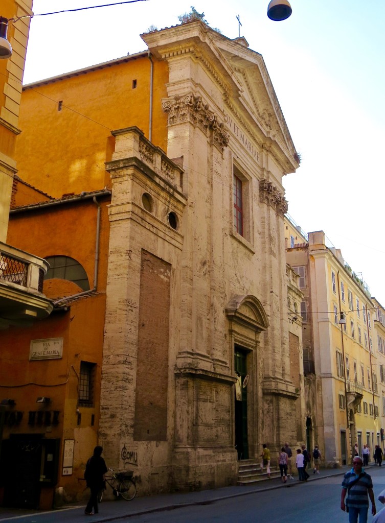 The exterior of Chiesa de Gesu E Maria.