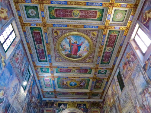 The ceiling of Oratorio del Santissimo Crocifisso.