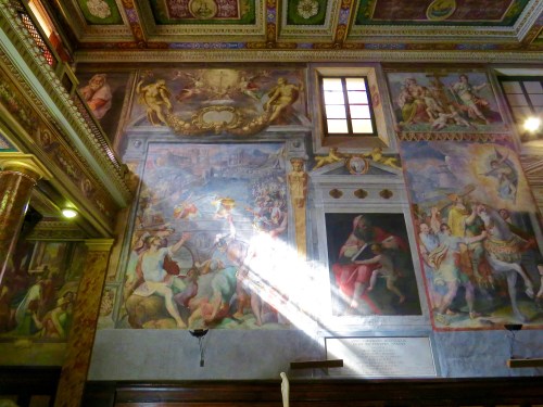 I loved the shaft of sunlight playing on the wall.