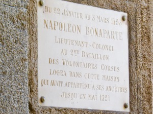Plaque commemorating the house where Napoleon had once lived.
